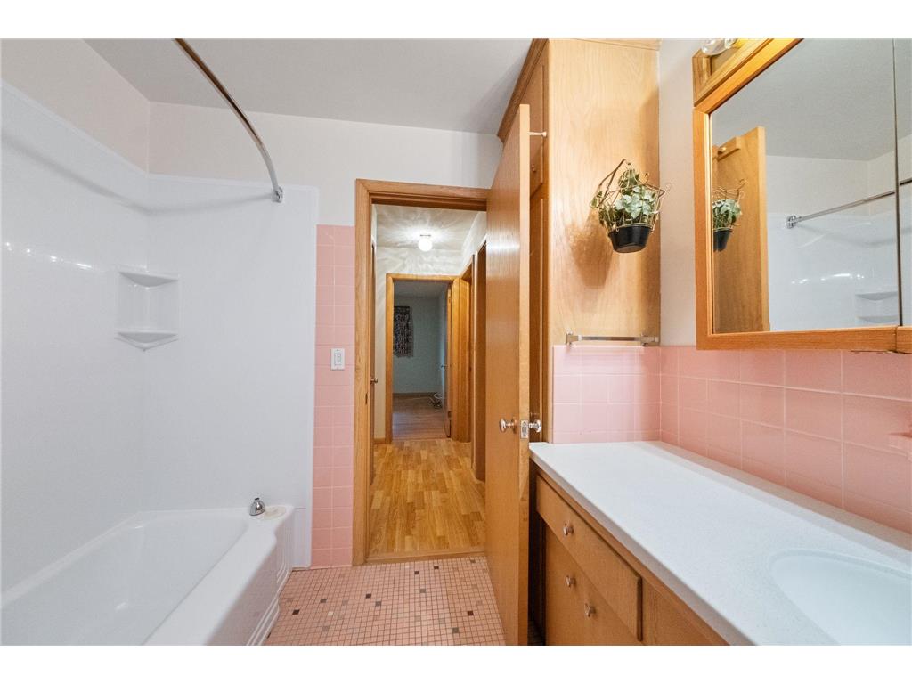 1756 Fry Street Falcon Heights MN 55113 6801073 image26