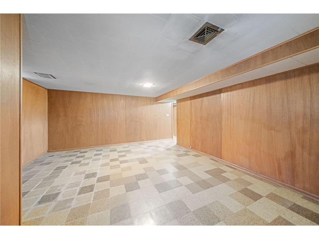 1756 Fry Street Falcon Heights MN 55113 6801073 image30