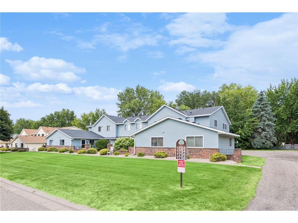 1756 Helena Road N Oakdale MN 55128 7110900 image24