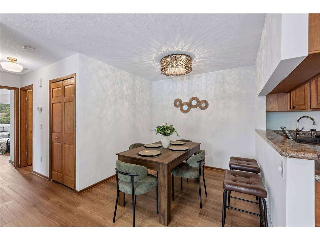 1756 Helena Road N Oakdale MN 55128 7110900 image9