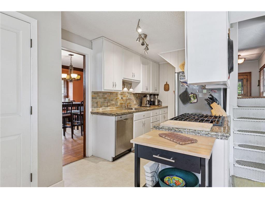 1756 Minnehaha Avenue W Saint Paul MN 55104 6779579 image13