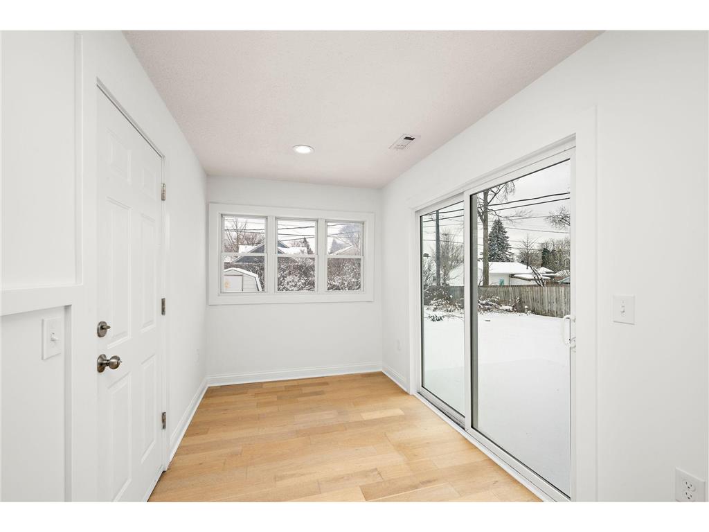 1756 Saunders Avenue Saint Paul MN 55116 7066103 image13