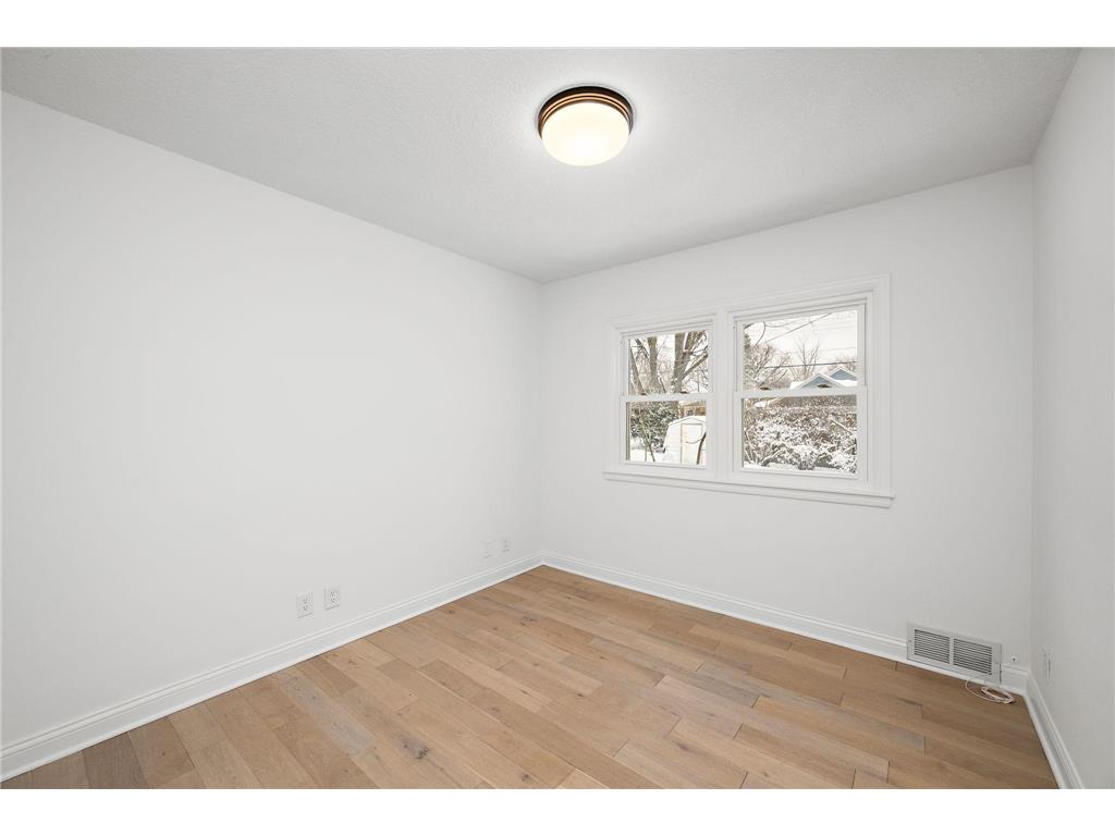 1756 Saunders Avenue Saint Paul MN 55116 7066103 image18