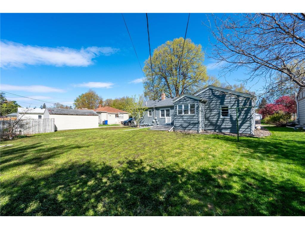 1756 Saunders Avenue Saint Paul MN 55116 7066103 image3