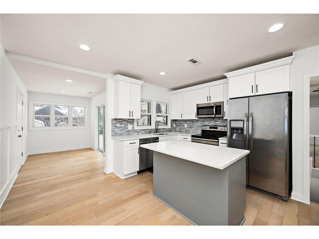 1756 Saunders Avenue Saint Paul MN 55116 7066103 image8