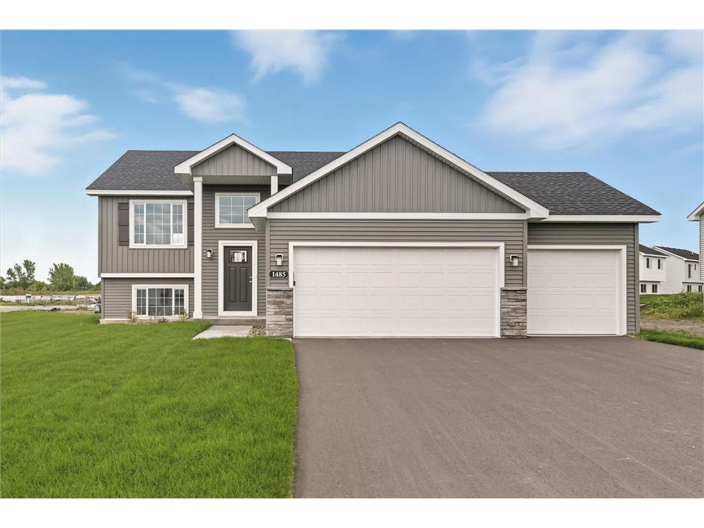 1756 Squirrel Way New Richmond WI 54017 7034845 image1