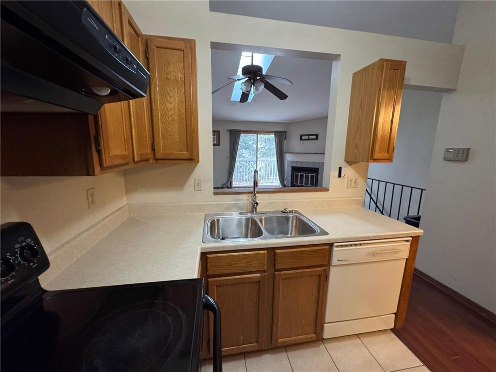 17562 Pond Circle Eden Prairie MN 55346 7051858 image3