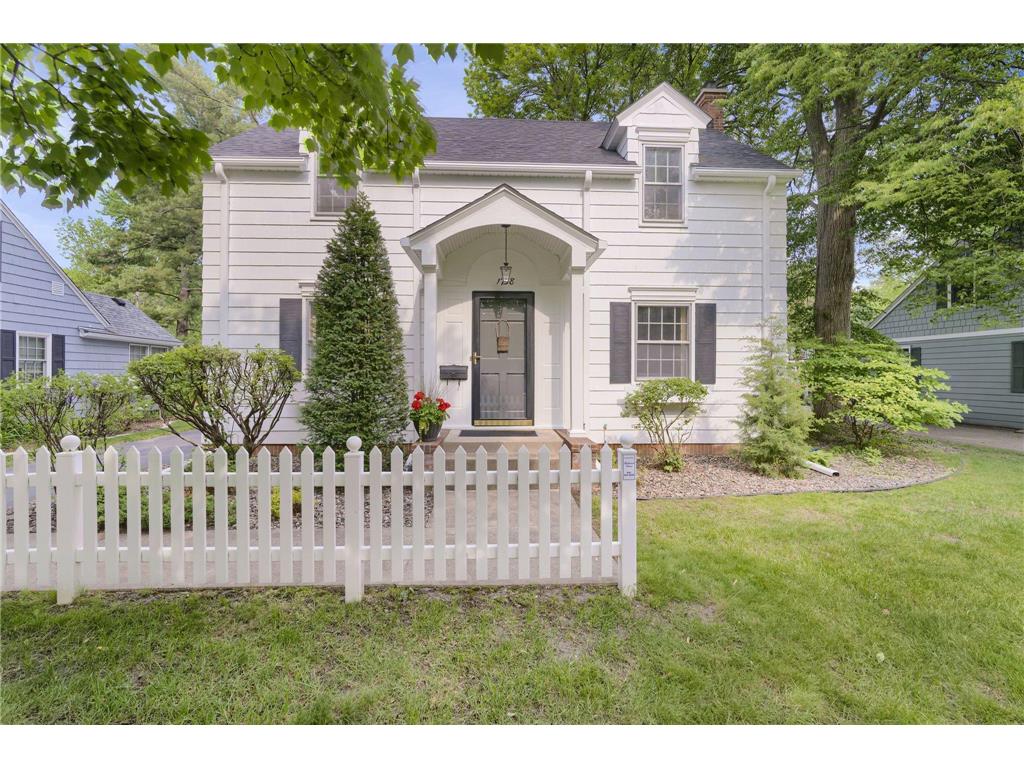 1758 Albert Street N Falcon Heights MN 55113 6403904 image1