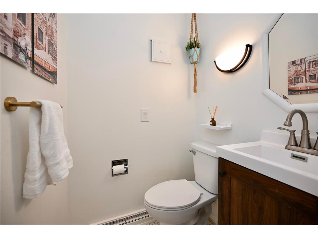 1758 Edgewood Road Winona MN 55987 7085756 image15