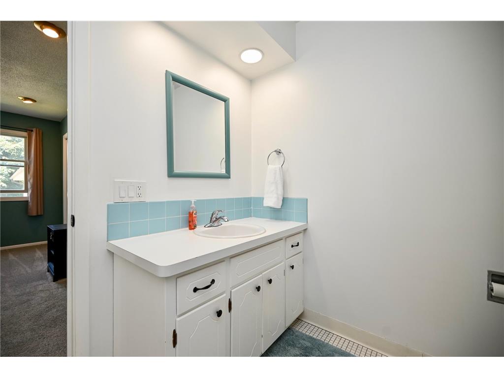 1758 Edgewood Road Winona MN 55987 7085756 image18