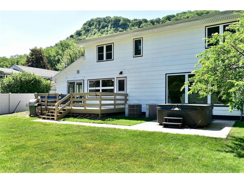 1758 Edgewood Road Winona MN 55987 7085756 image36