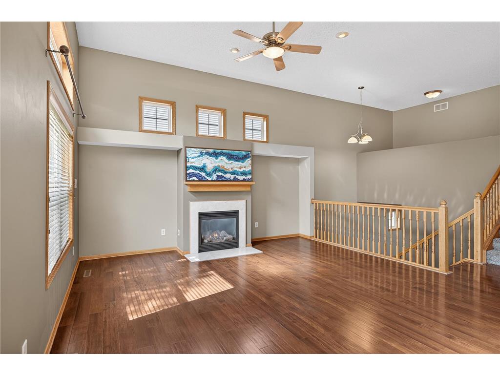 1758 Philipp Drive Shakopee MN 55379 7012937 image11