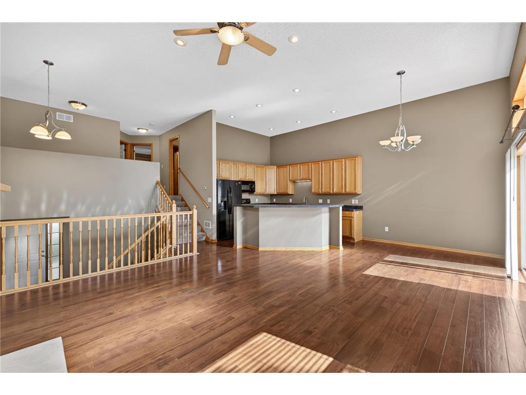 1758 Philipp Drive Shakopee MN 55379 7012937 image12