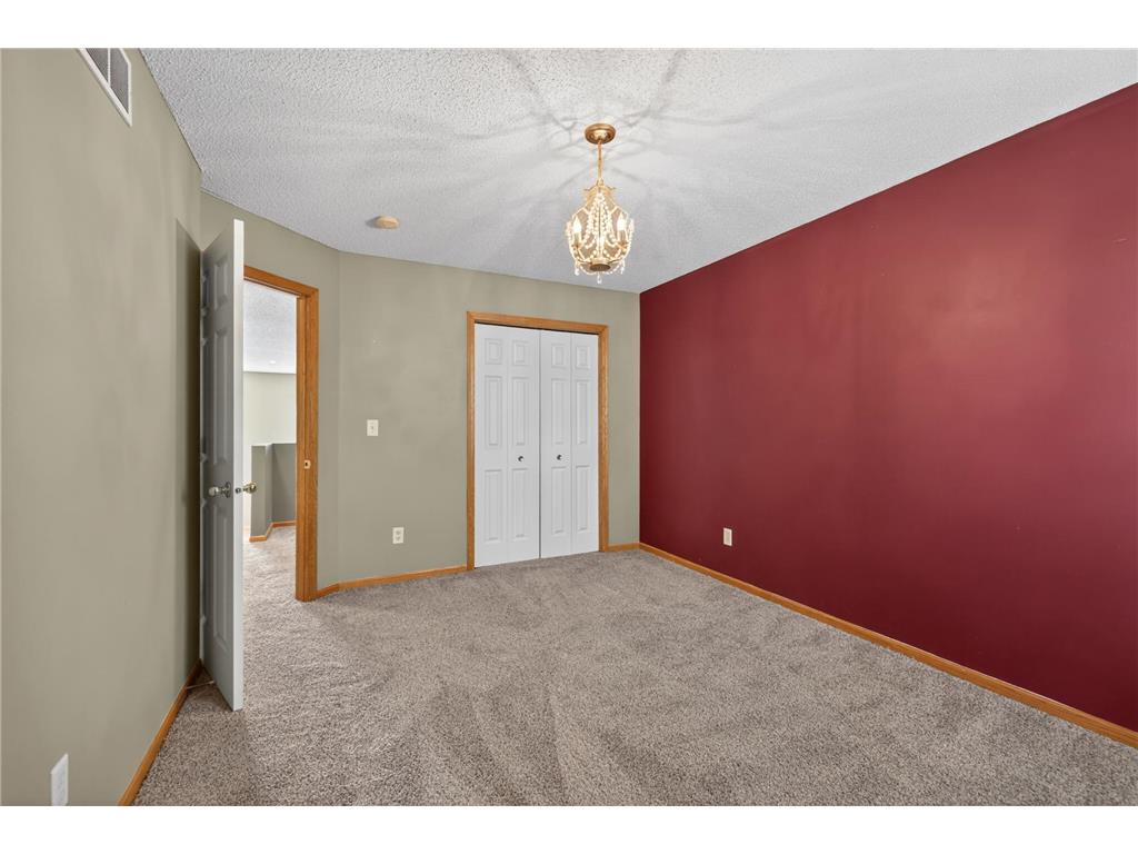 1758 Philipp Drive Shakopee MN 55379 7012937 image19
