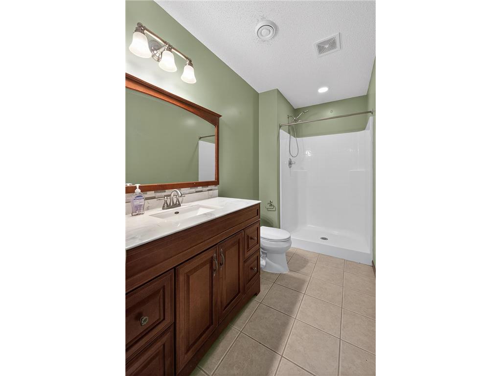 1758 Philipp Drive Shakopee MN 55379 7012937 image31