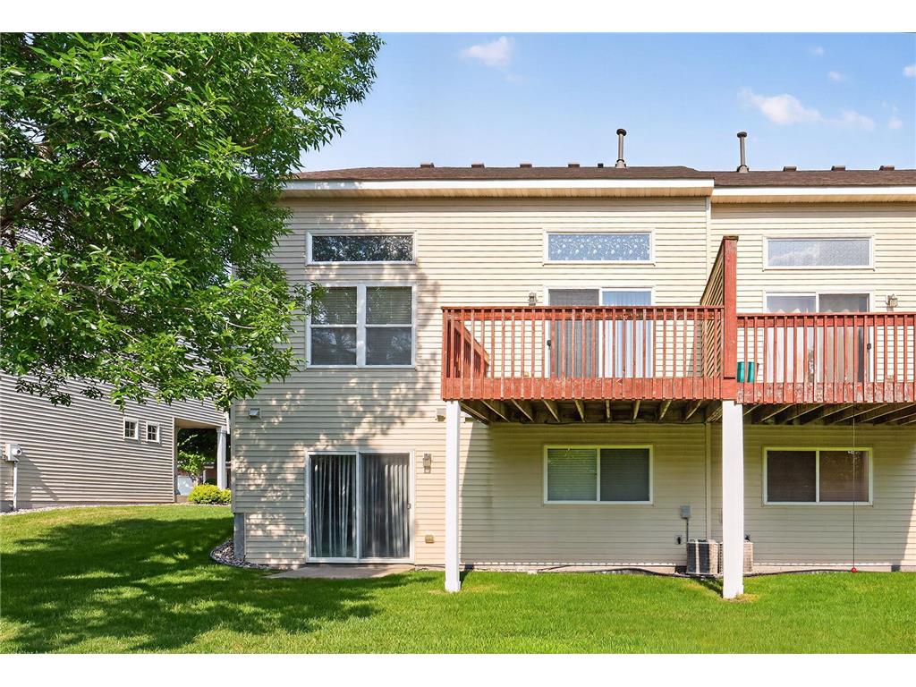 1758 Philipp Drive Shakopee MN 55379 7012937 image34