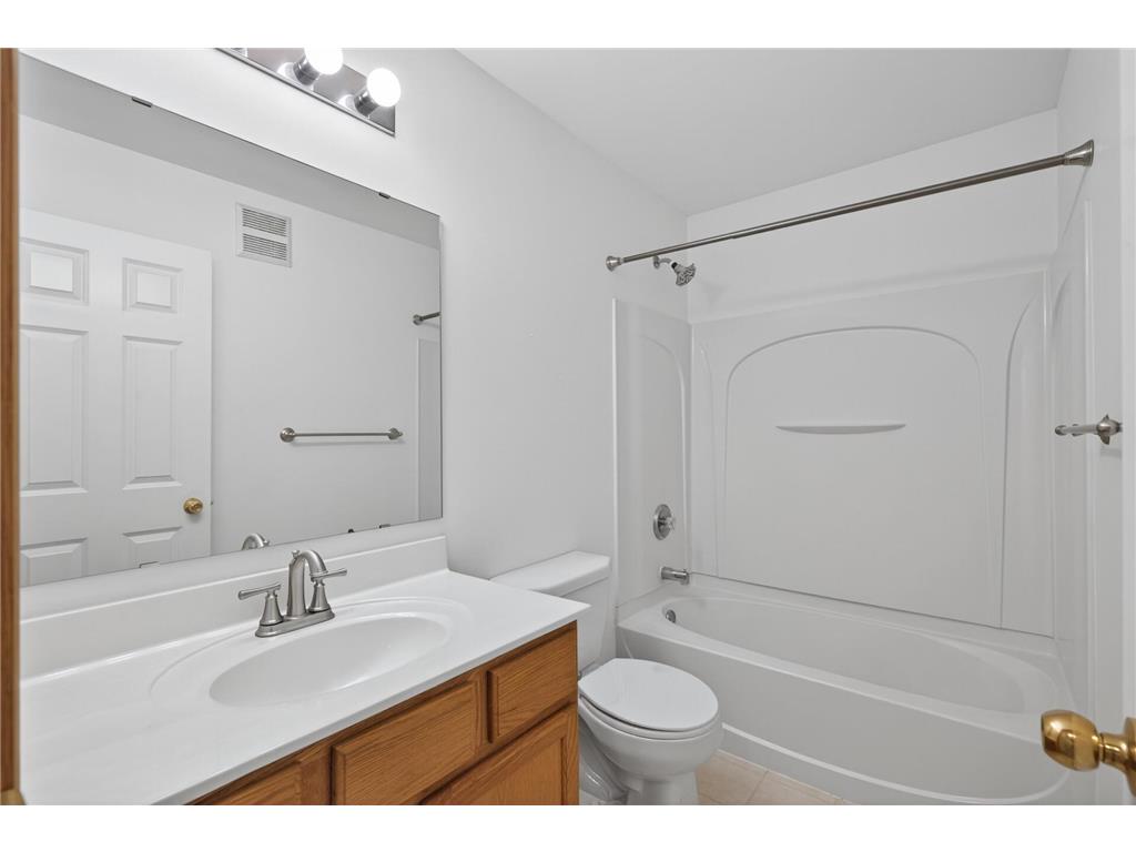 17582 Hackberry Court Eden Prairie MN 55347 7030304 image24