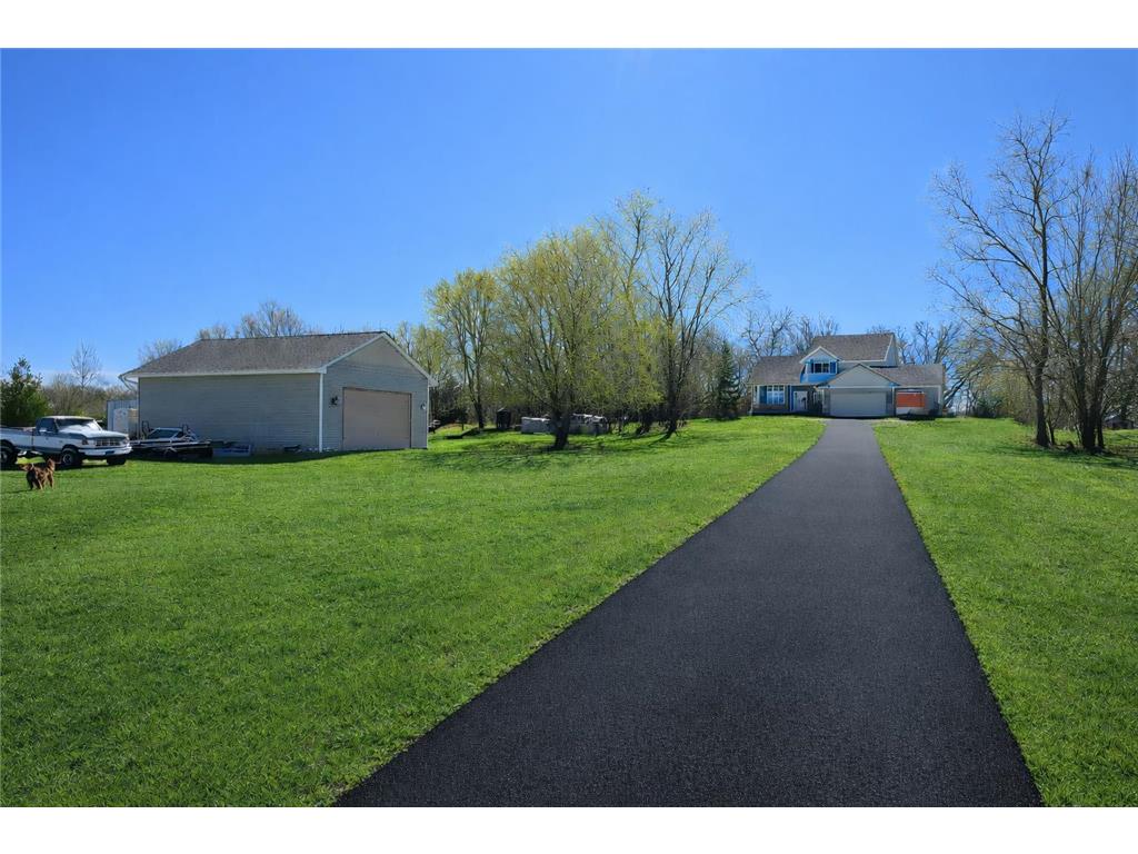 17585 218th Avenue NW Big Lake Twp MN 55309 7033684 image1