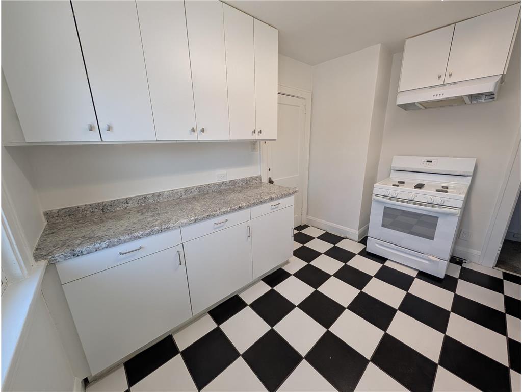 1759 Van Buren Avenue Saint Paul MN 55104 6807611 image12