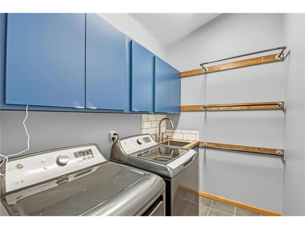 17594 S Gage Avenue Lakeville MN 55024 7083006 image16