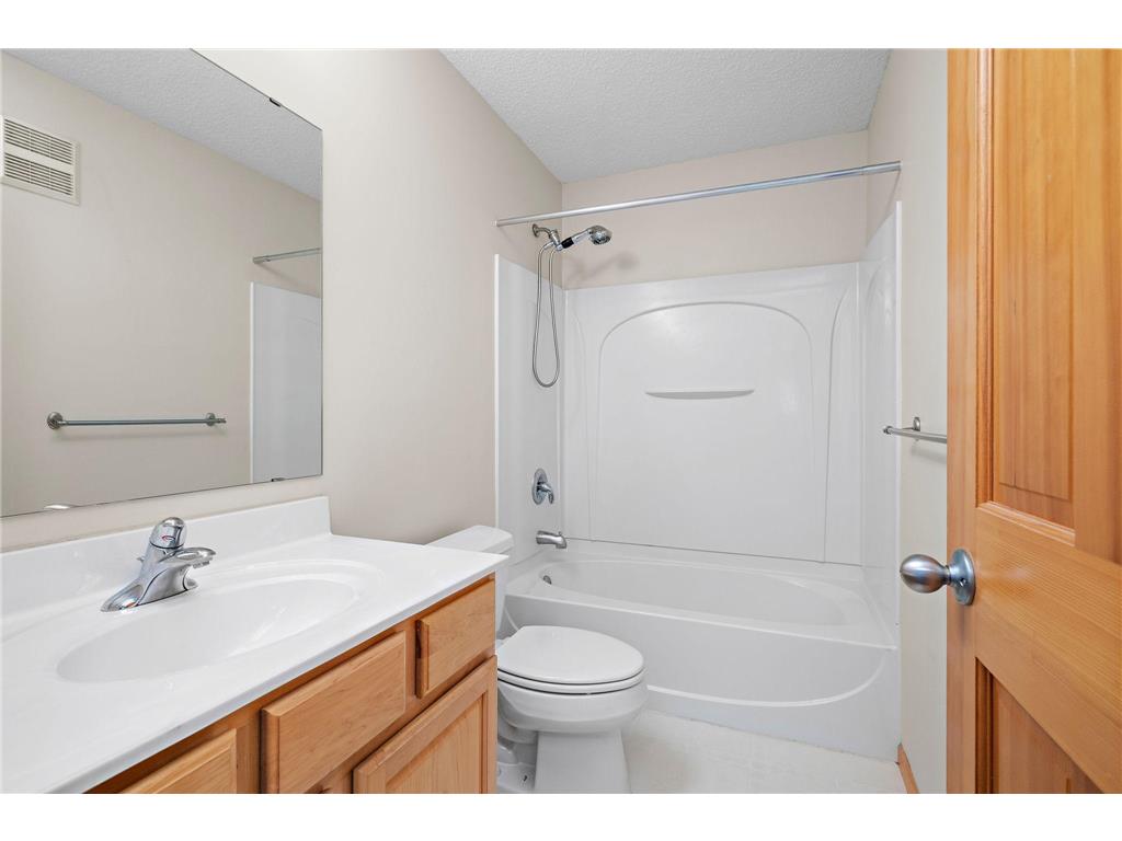 17594 Wiedman Way Eden Prairie MN 55347 7068371 image24