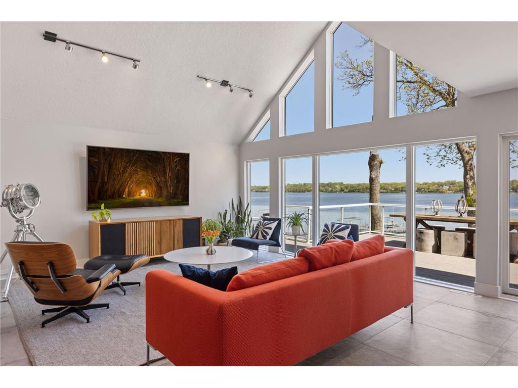 176 Peninsula Road Medicine Lake MN 55441 - Medicine Lake 6796833 image6