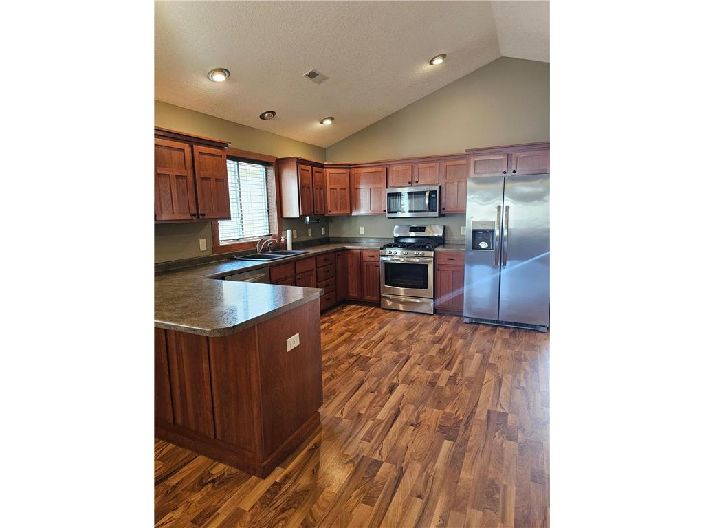 176 W Cemetery Road River Falls WI 54022 6623964 image1