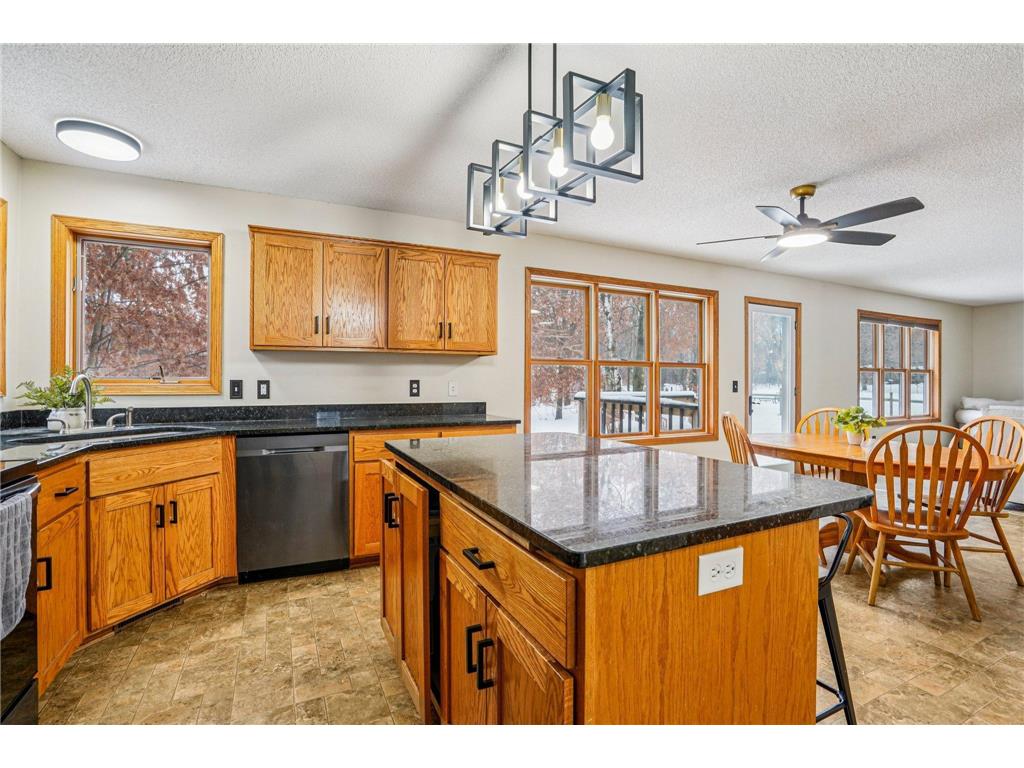 1760 209th Avenue NE East Bethel MN 55011 7036587 image11