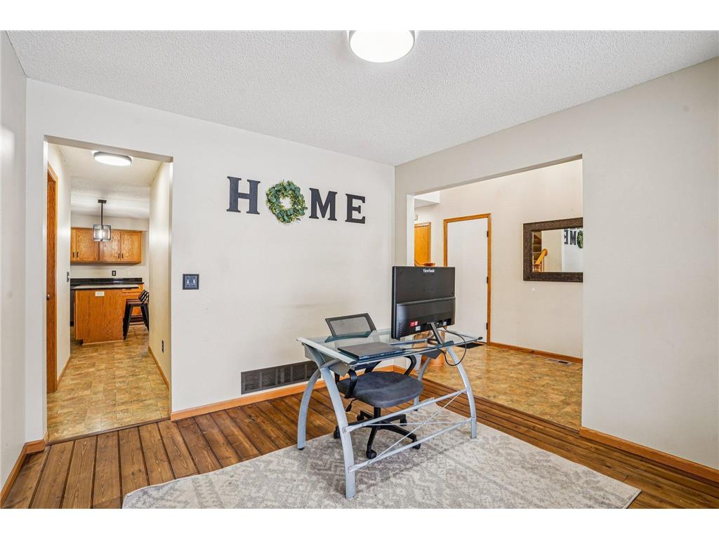 1760 209th Avenue NE East Bethel MN 55011 7036587 image13