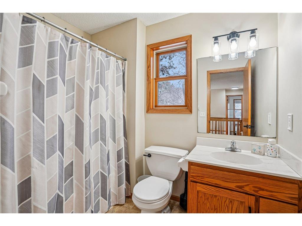 1760 209th Avenue NE East Bethel MN 55011 7036587 image25