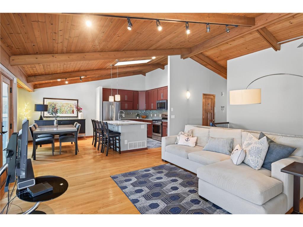 1760 Commerce Boulevard Mound MN 55364 - Lake Minnetonka 7106310 image34