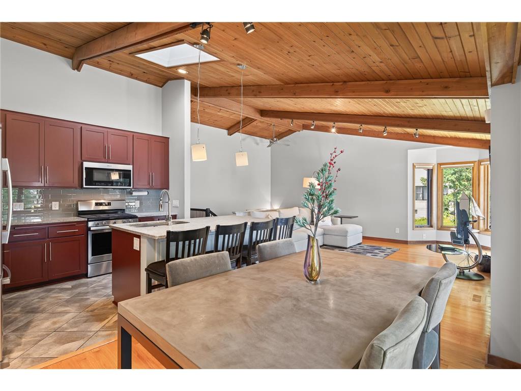 1760 Commerce Boulevard Mound MN 55364 - Lake Minnetonka 7106310 image40
