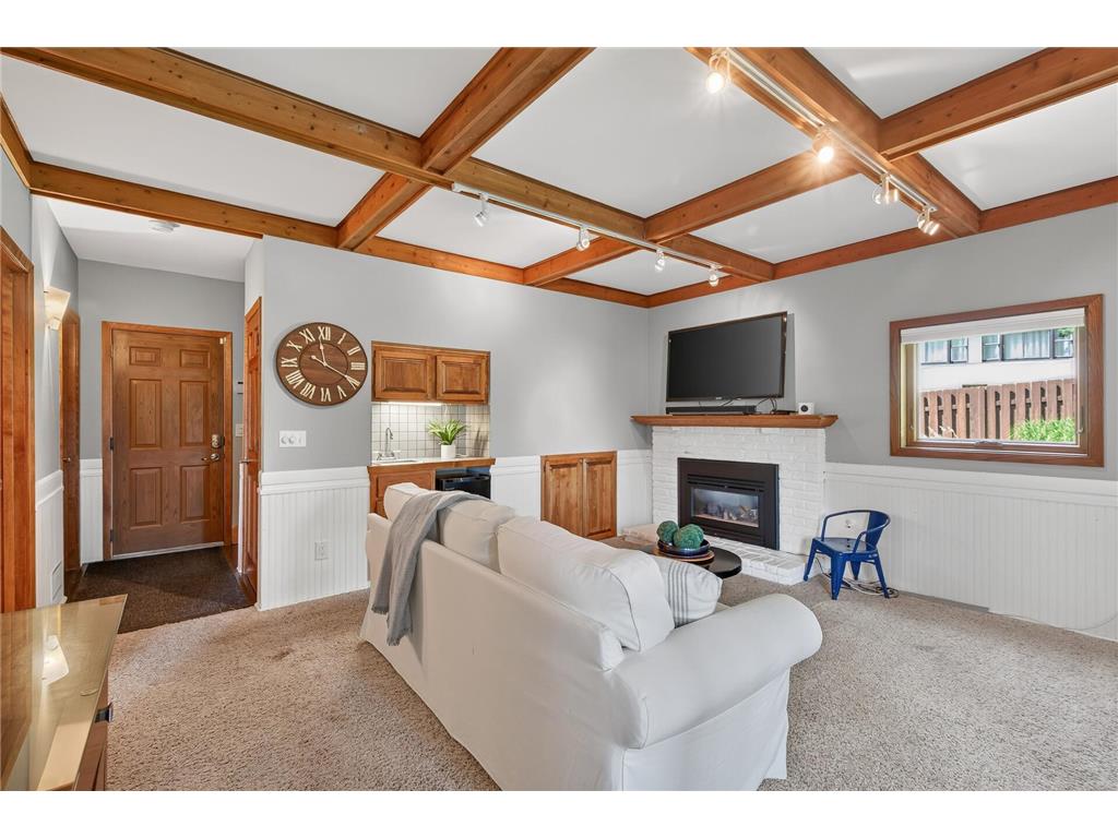 1760 Commerce Boulevard Mound MN 55364 - Lake Minnetonka 7106310 image57