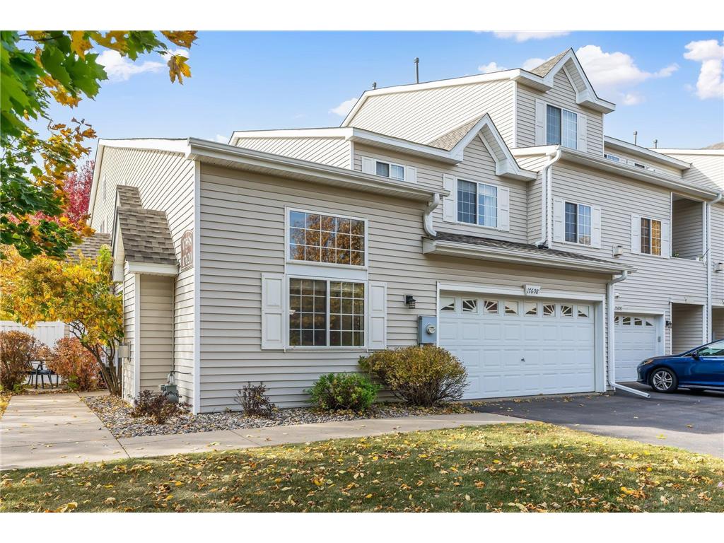 17608 Hackberry Court Eden Prairie MN 55347 6620390 image1