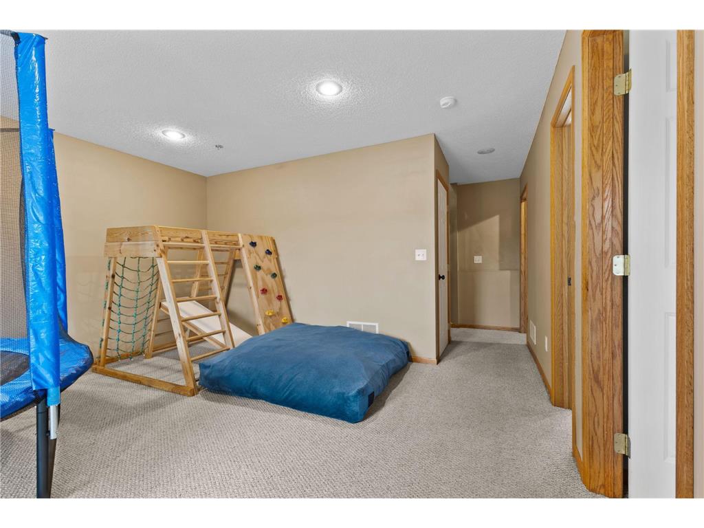 1761 Philipp Drive Shakopee MN 55379 7063182 image31