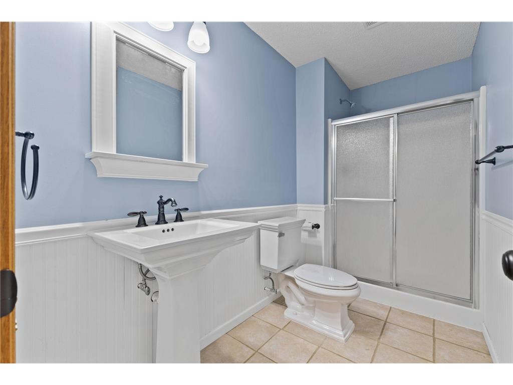 1761 Philipp Drive Shakopee MN 55379 7063182 image33