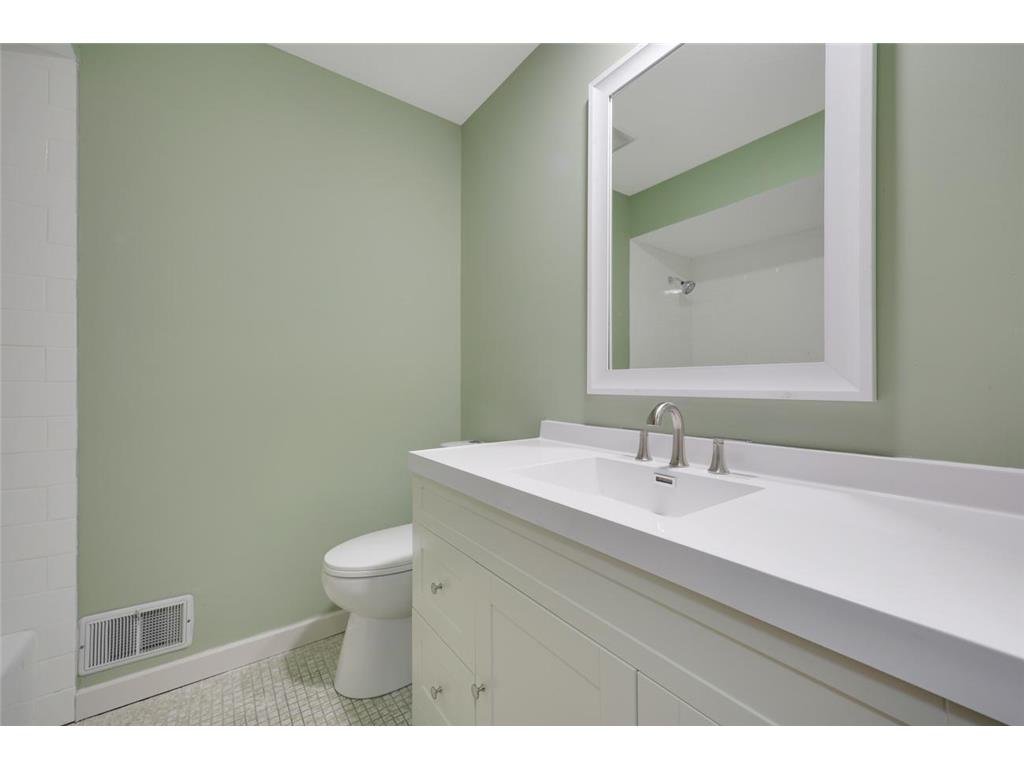 17610 24th Avenue N Plymouth MN 55447 7113754 image19