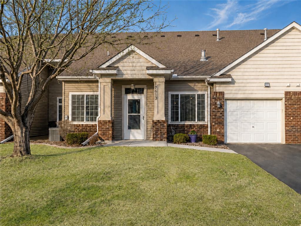 17613 38th Avenue N Plymouth MN 55446 7032367 image1