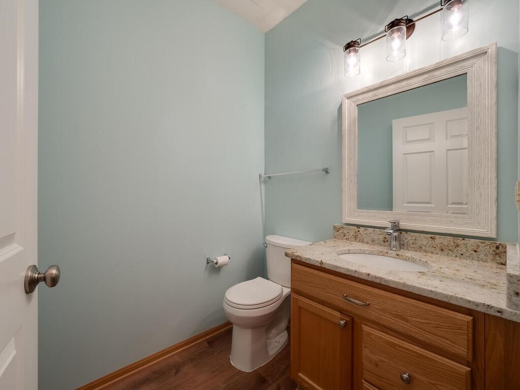 17613 38th Avenue N Plymouth MN 55446 7032367 image17