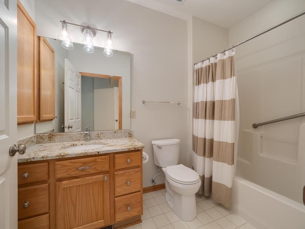 17613 38th Avenue N Plymouth MN 55446 7032367 image20