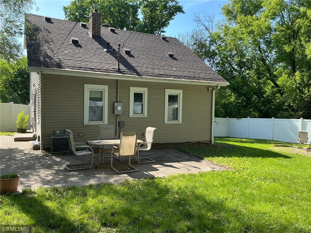 1762 Edgerton Street Maplewood MN 55117 7078445 image46