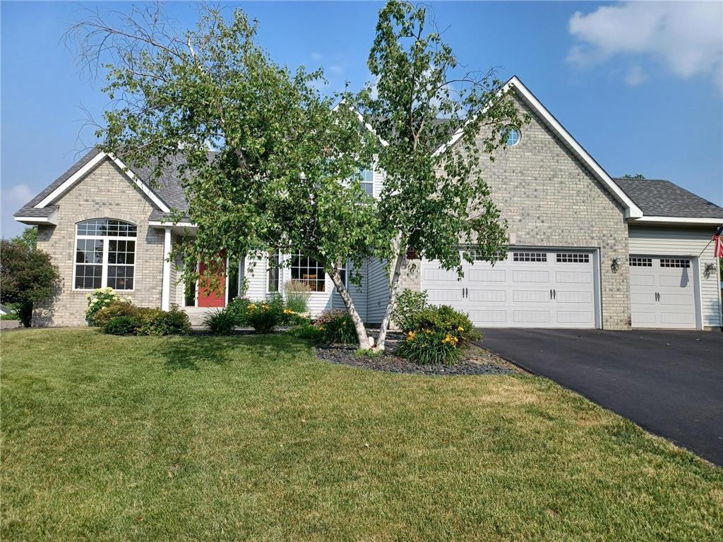 17622 Hyde Park Avenue, Lakeville, MN, 55044 MLS 6399372 Edina Realty