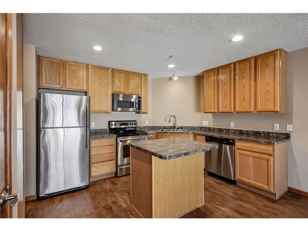 17628 69th Place N Maple Grove MN 55311 7105016 image2