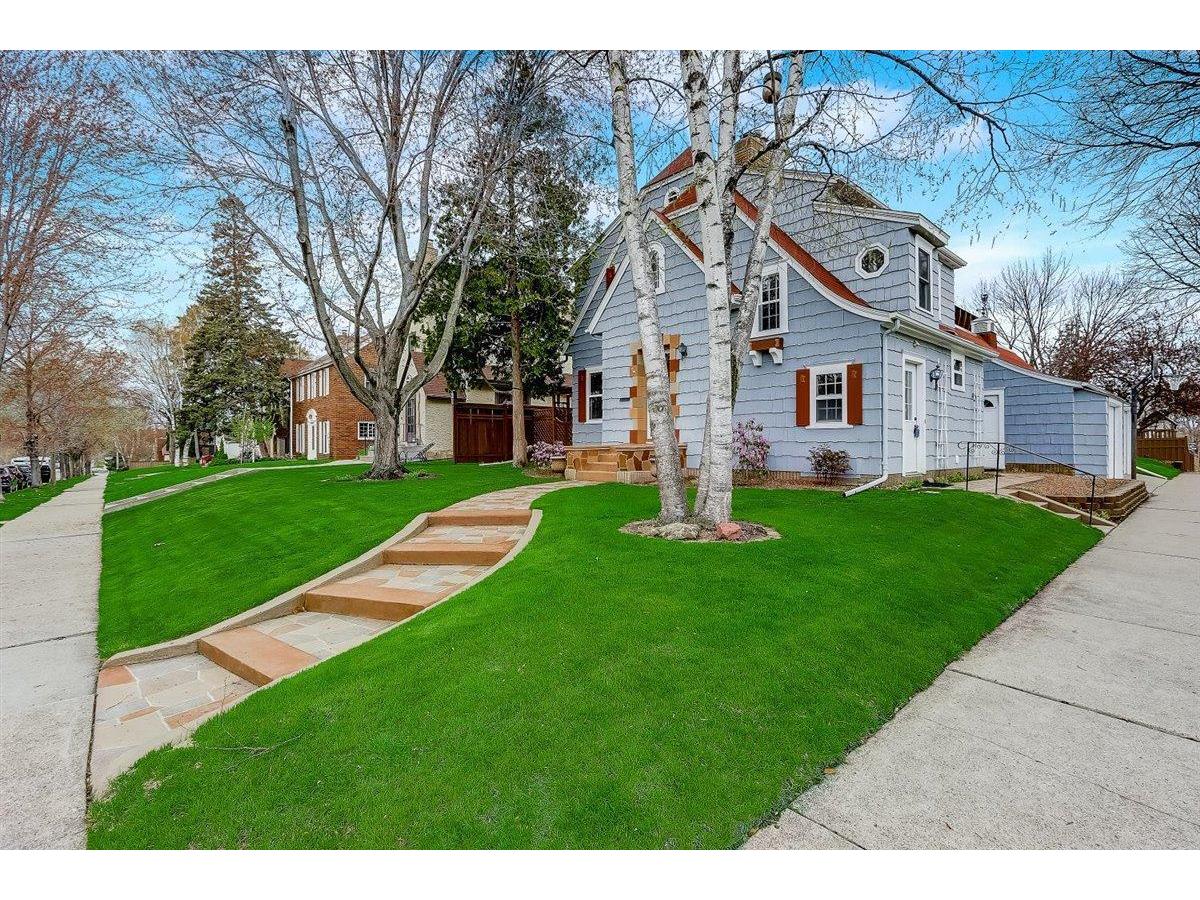 1763 Eleanor Avenue, Saint Paul, MN 55116 MLS 5729375 Edina Realty