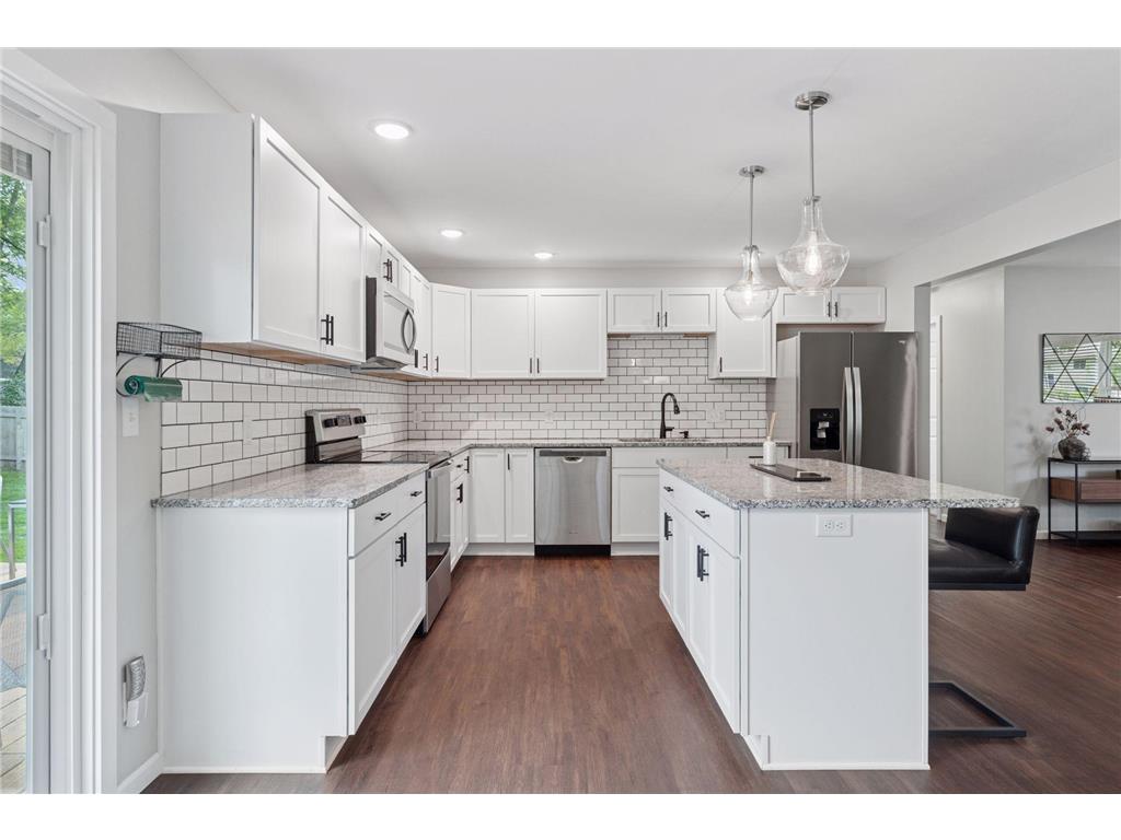 1763 Ridgewood Avenue White Bear Twp MN 55110 6731514 image1