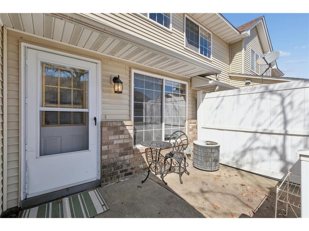 1763 Riverwood Drive #71 Burnsville MN 55337 7044138 image2