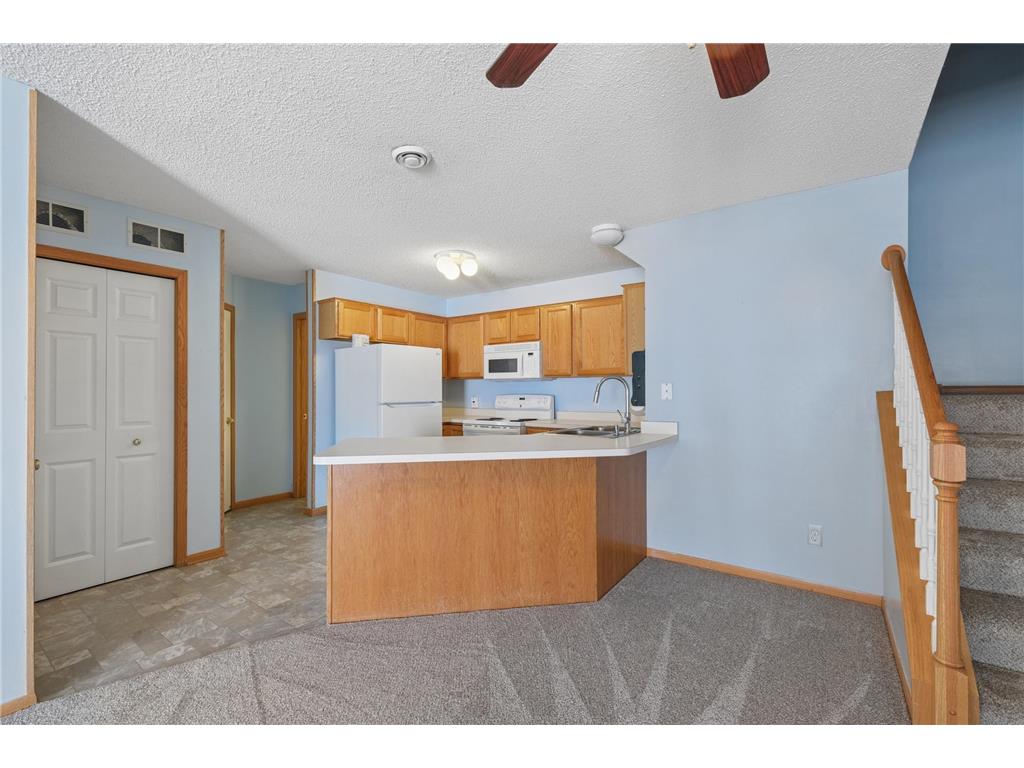 1763 Riverwood Drive #71 Burnsville MN 55337 7044138 image8