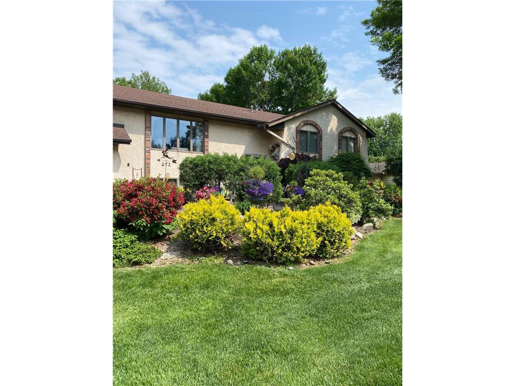 1764 Humboldt Avenue West Saint Paul MN 55118 7041107 image1