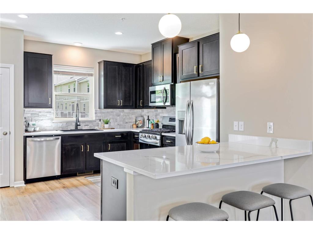 17643 96th Place N Maple Grove MN 55311 6375789 image1