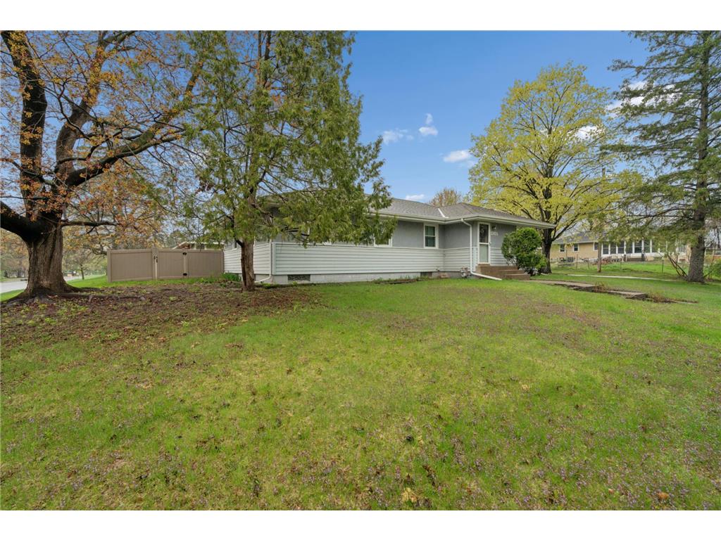 1765 Galtier Street Roseville MN 55113 7058941 image30